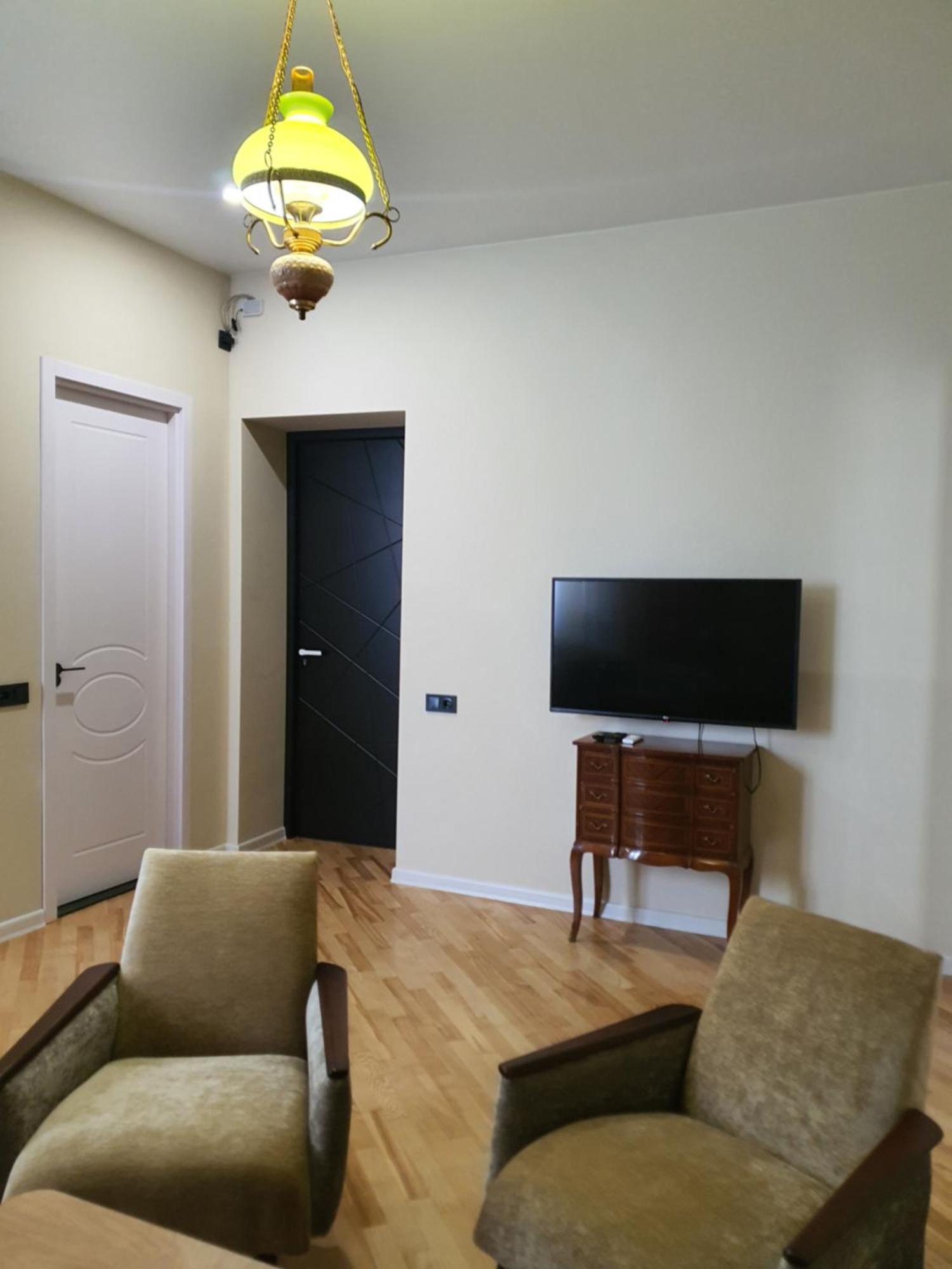 Dat Exx Apartments On Liberty Square Tiflis Dış mekan fotoğraf
