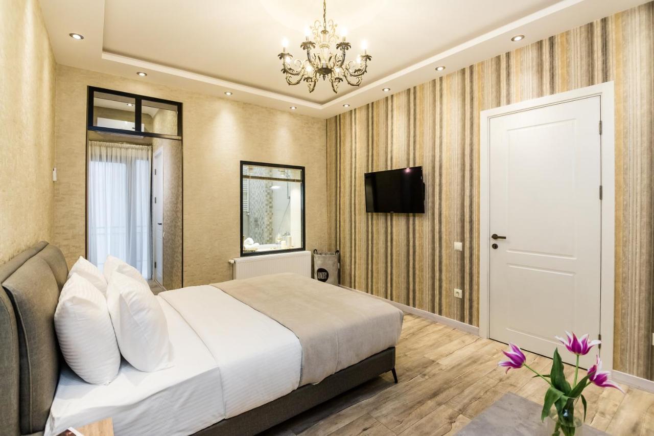 Dat Exx Apartments On Liberty Square Tiflis Dış mekan fotoğraf